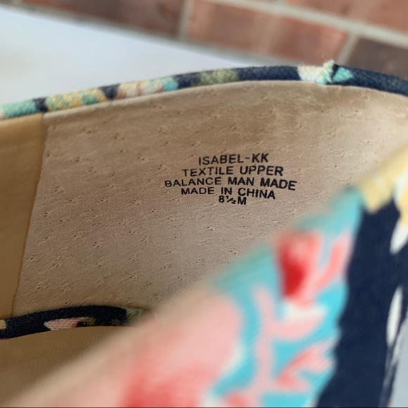 Kelly & Katie Isabel floral round toe pump mint - Picture 7 of 9